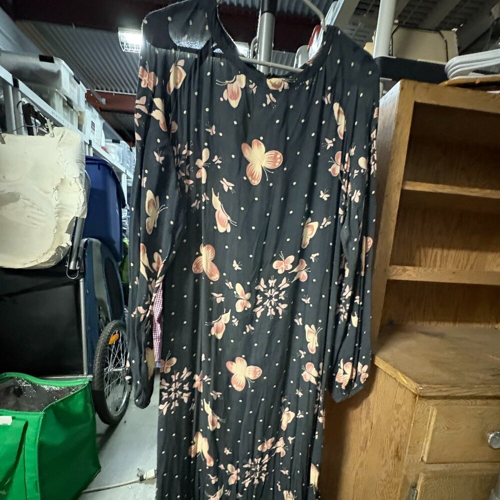 Local Black Long-Sleeve Butterfly Print Dress, Size L